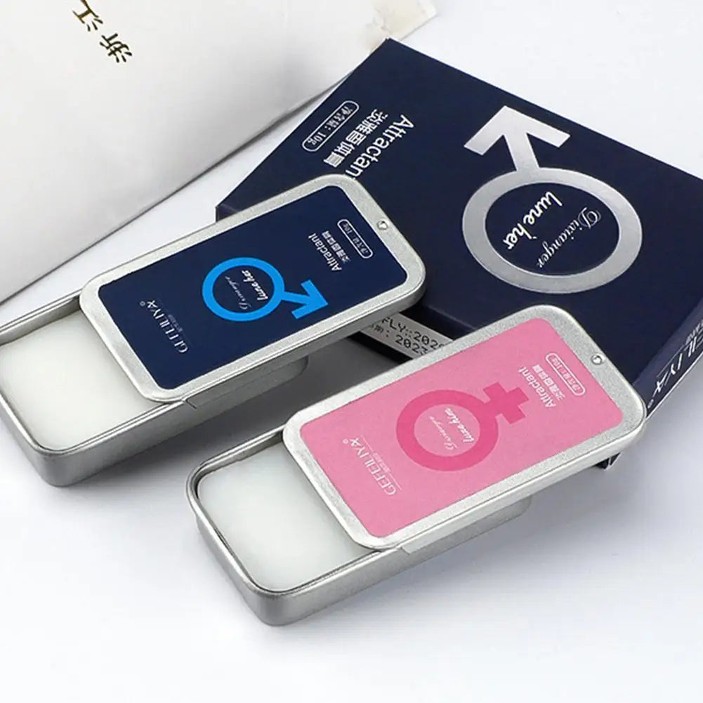 Description: A compact solid perfume with a fresh floral scent. Easy to carry in your pocket or bag, long-lasting fragrance for both men and women.

Price: €14.99