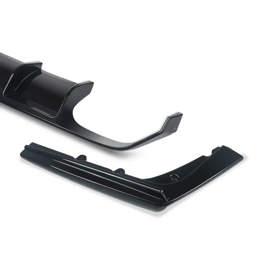 MagicKit Rear Diffuser Lip (BMW F80/M3, F82/M4)

Glossy black 3PCS diffuser lip for BMW (2015–2020).
Adds sporty style and improves aerodynamics.

💶 Price: €69.99 – €89.99